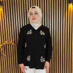 Siyah İşlemeli Müslin Kumaş Kadın Gömlek